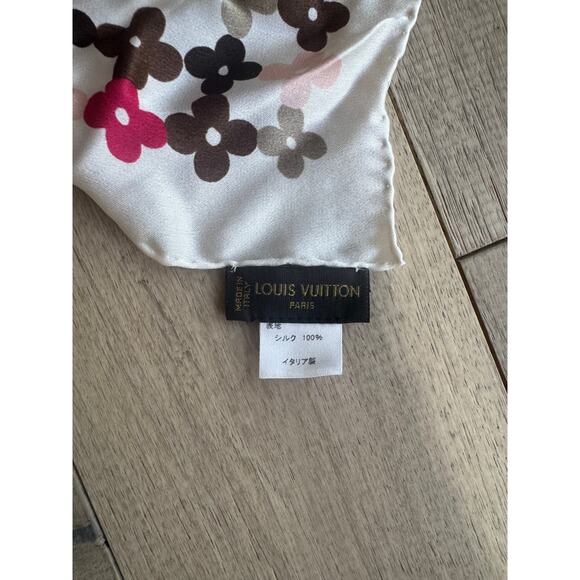 Louis Vuitton Floral Monogram Silk Scarf - Picture 3 of 4
